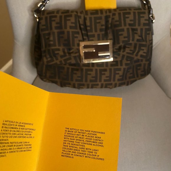 👜EXCLUSIVE SALE - FENDI Zucca Chain - Shoulder Bag -  Excellent Condition👜 - Picture 3 of 11